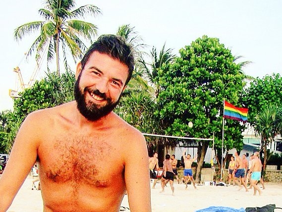 Sergio in the Land of Smiles, Thailand and in ManAboutWorld gay travel magazine